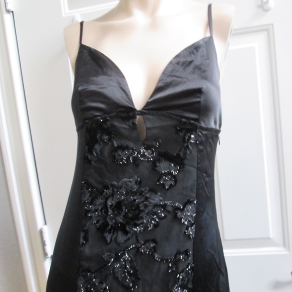 new KLS KIMORA LEE SIMMONS black ball gown Sz 6 - Picture 16 of 16